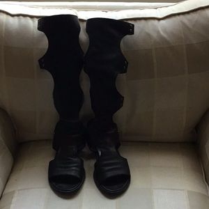 Stuart Weizmann gladiator sandals